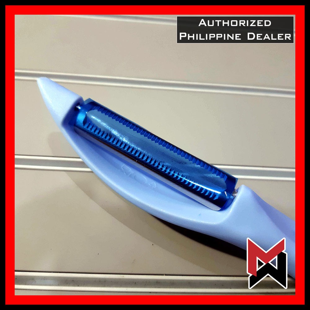 Victorinox Universal Peeler - Light Blue - 7.6075.22