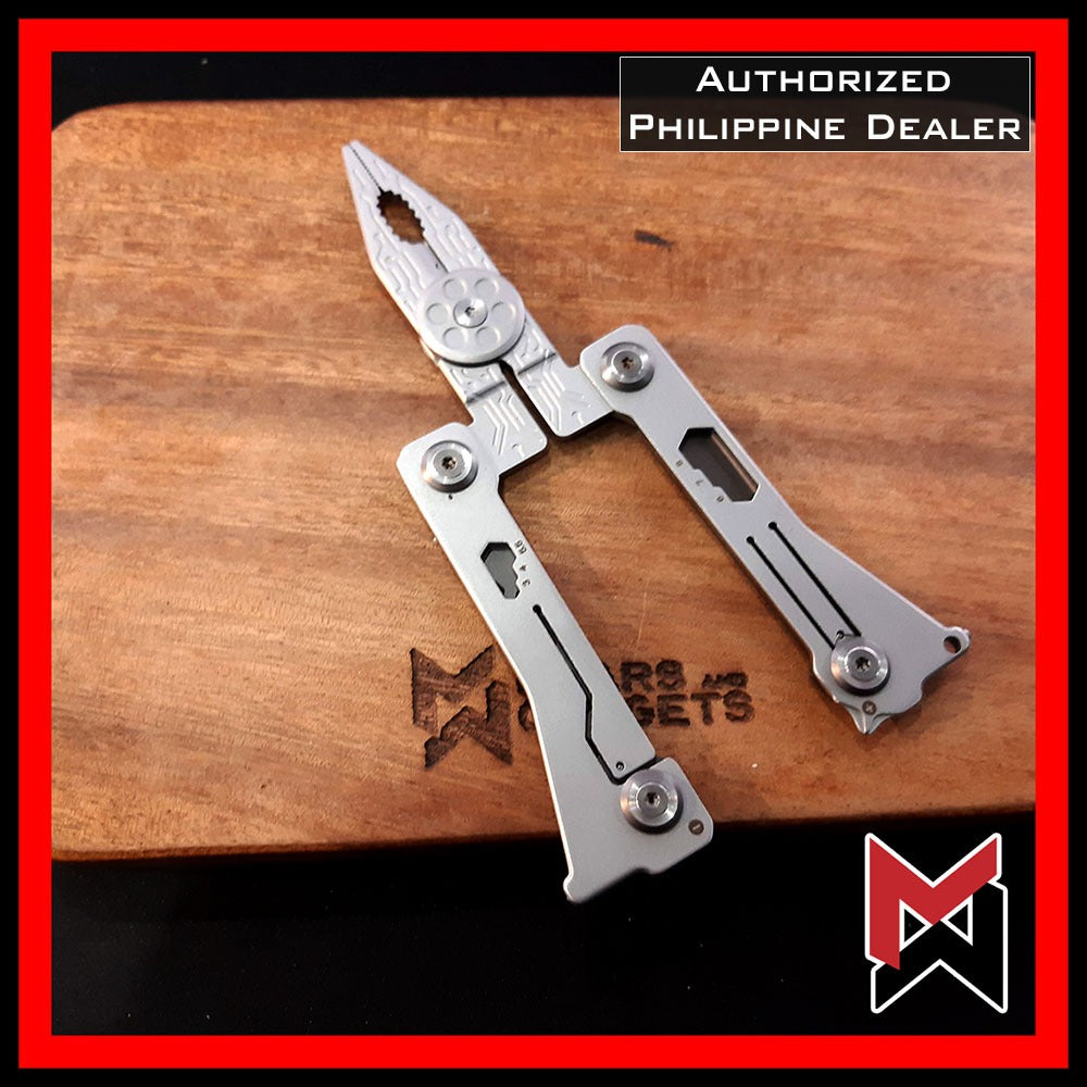 NexTool - Silver Wing - Credit Card Size Pliers Multitool - SilverWing