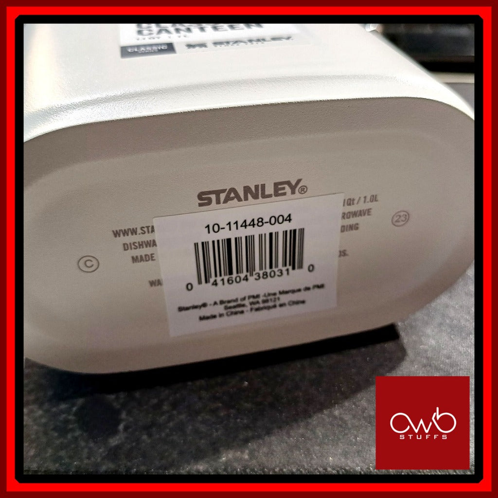 Stanley - Legendary Classic Canteen  - Cream Goss White - 1li