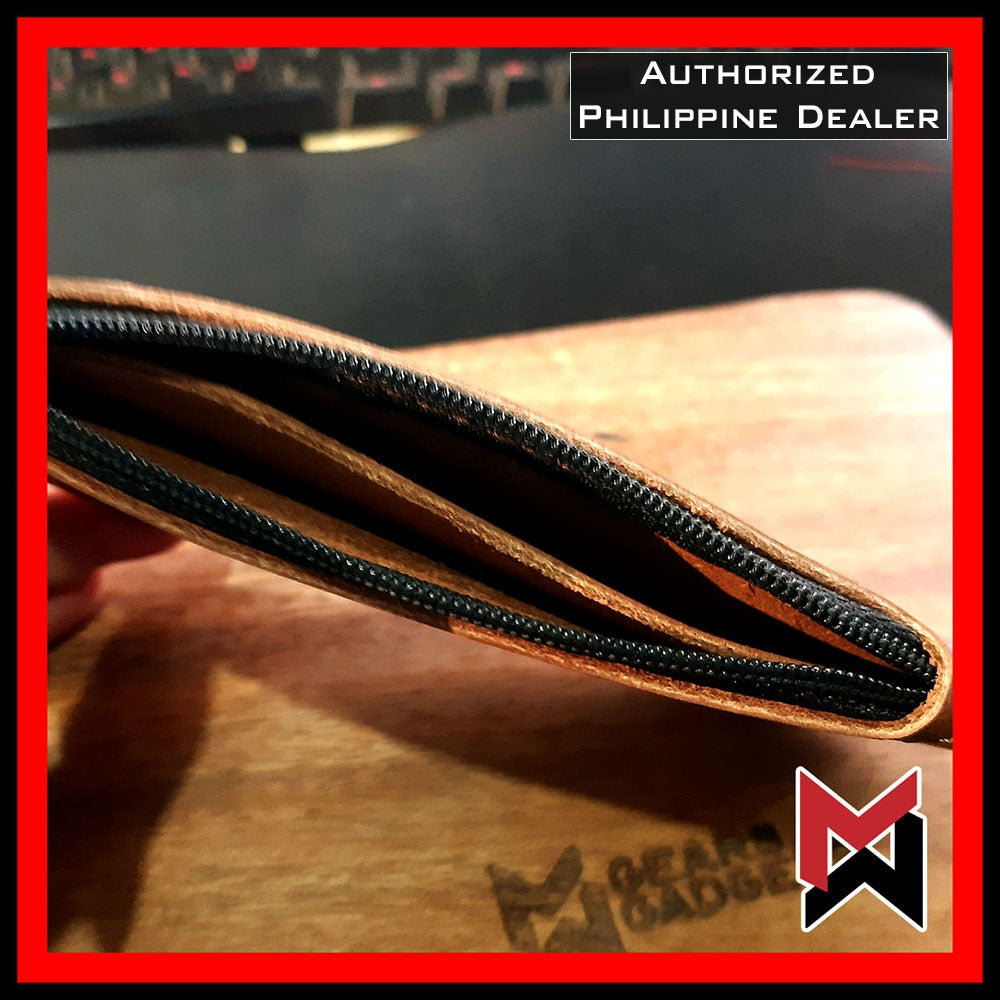 Trayvax Renegade Zipper Wallet - Brown