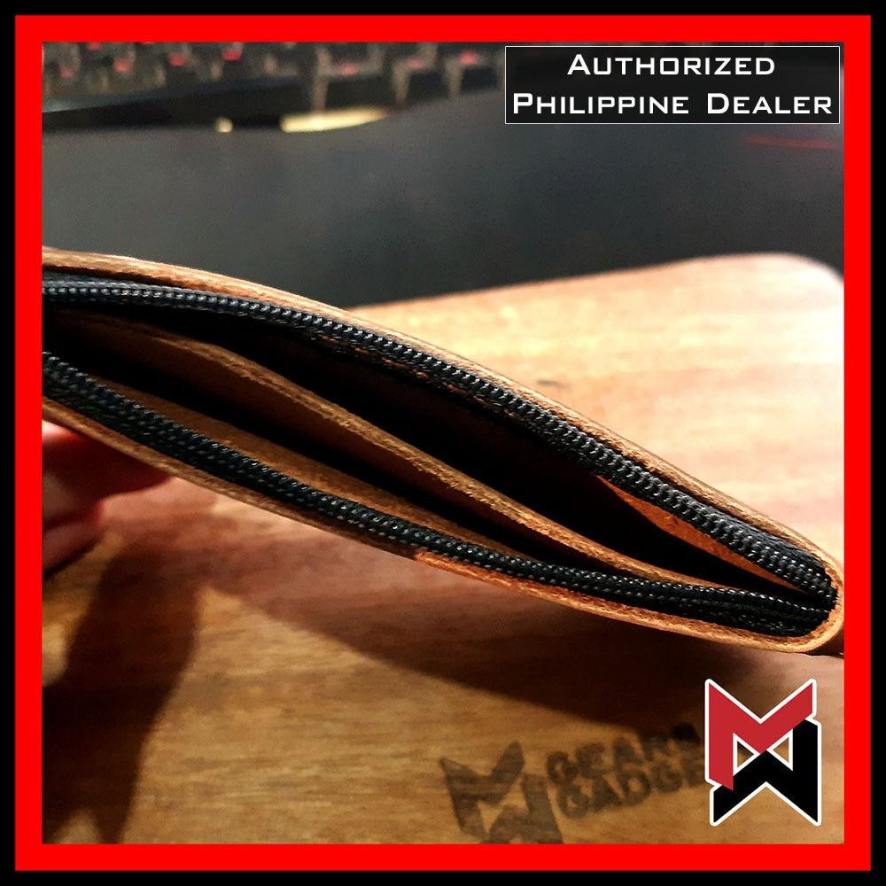 Trayvax Renegade Zipper Wallet - Brown