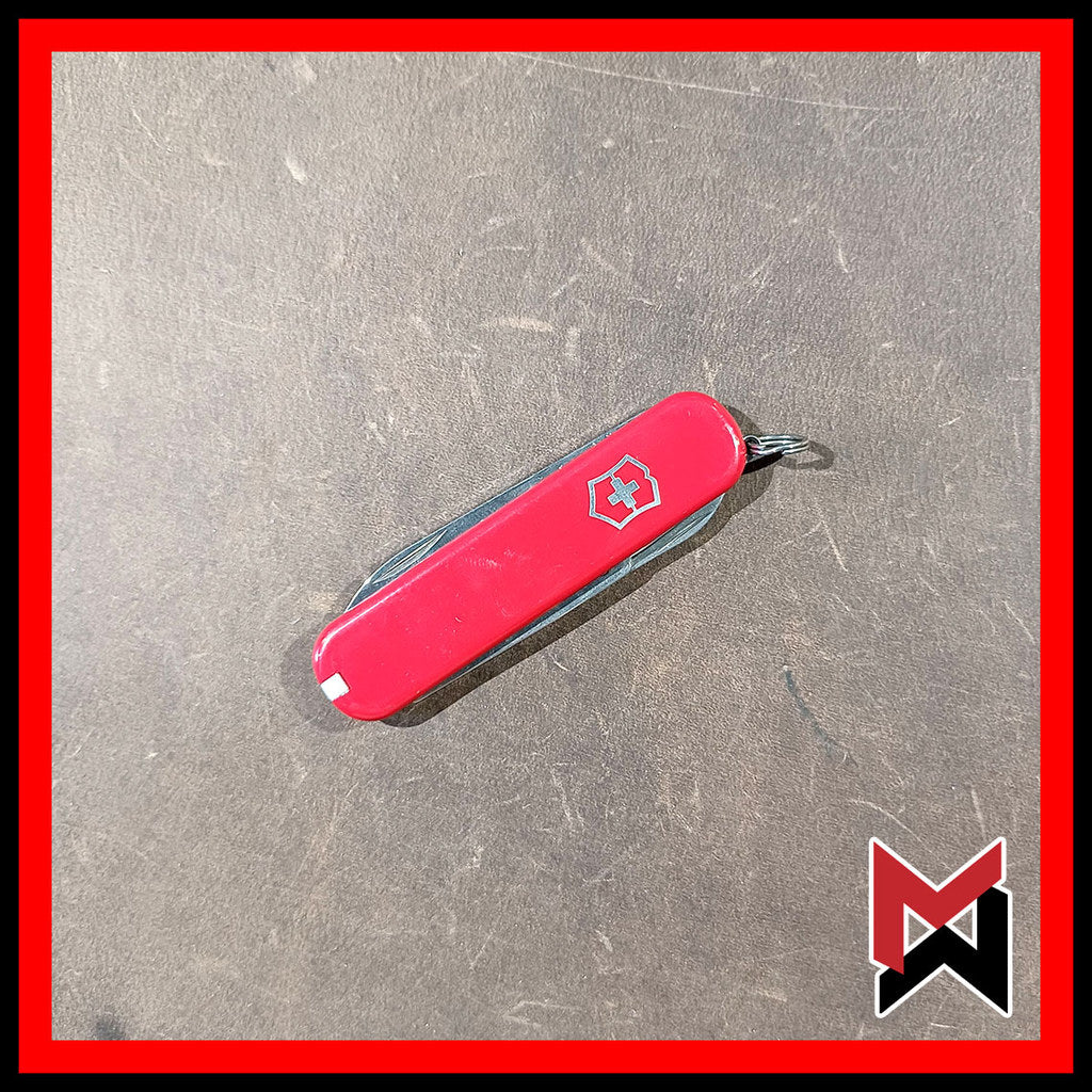 Victorinox - Ambassador - RED - 0.6503