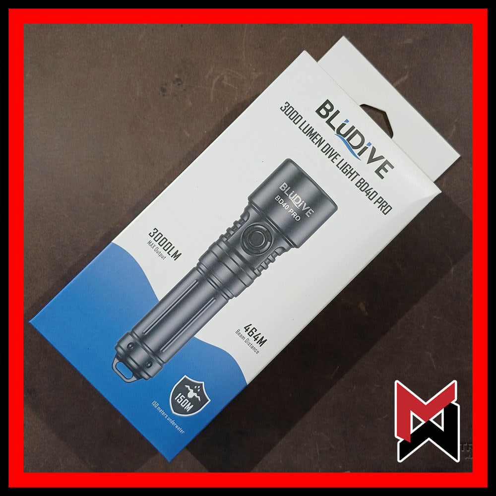 BluDive - BD40 PRO Diving Led Flashlight - Black - Diving Light