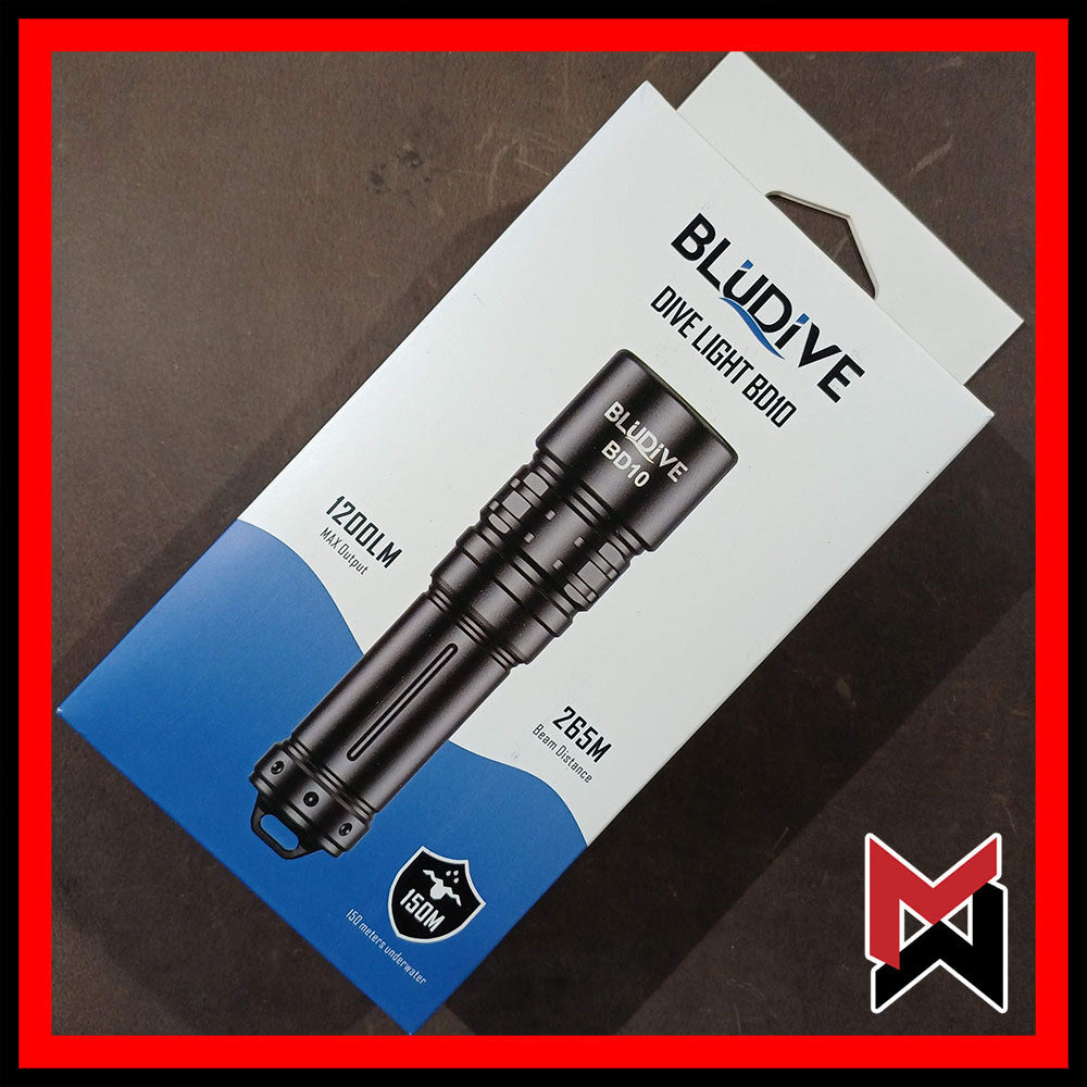 BluDive - BD10 Diving LED Flashlight - Black - Diving Light
