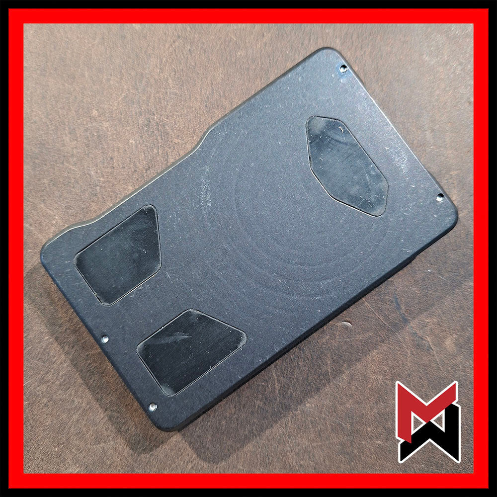 Trayvax - Traverse - Black - Magsafe Kickstand Wallet