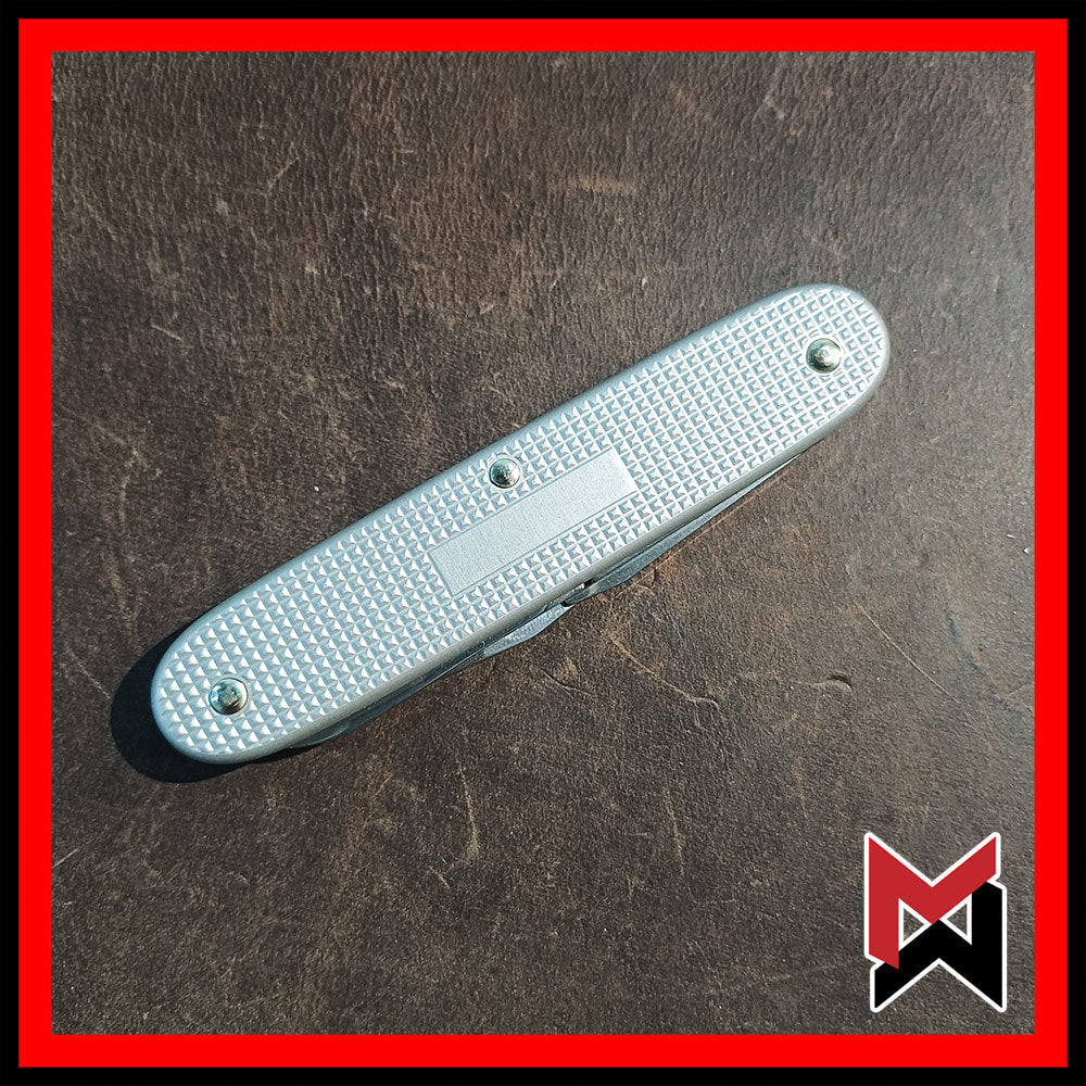 Victorinox - Companion Slim Alox - Silver